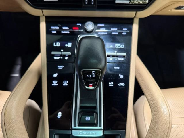 Used 2019 Porsche Cayenne AWD/4WD image 22