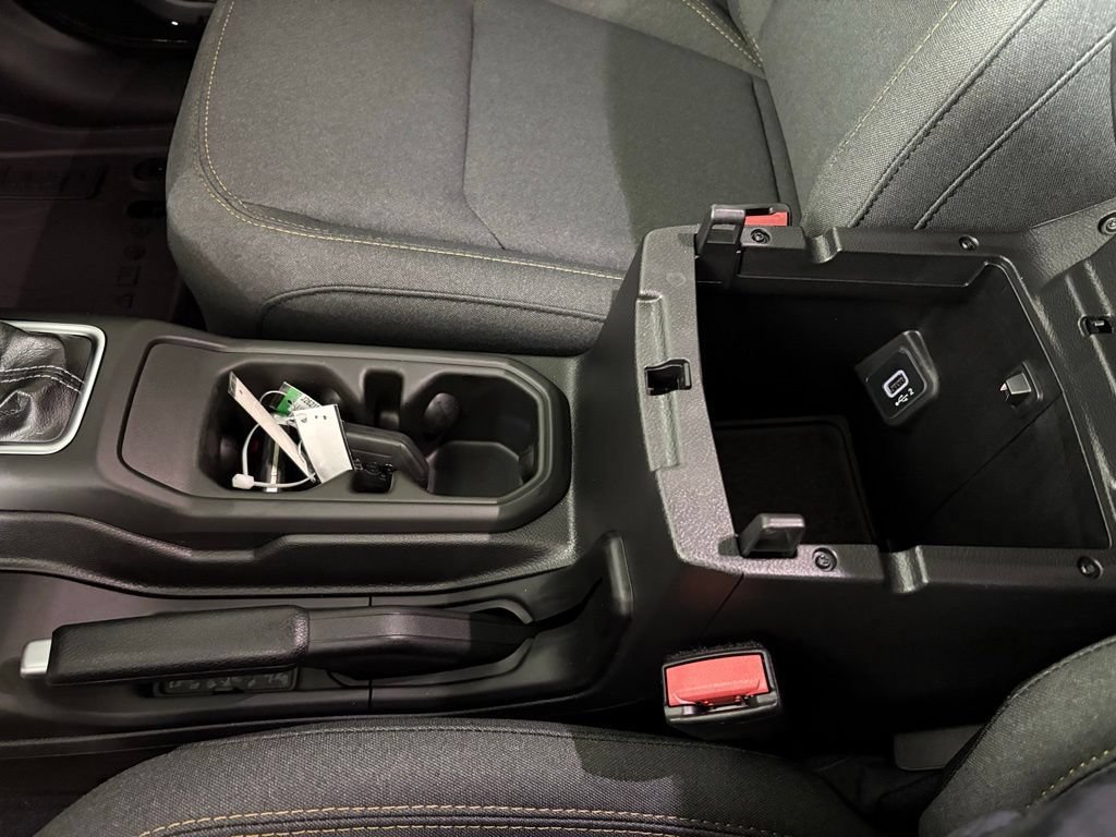 New 2026 Jeep Wrangler Unlimited Sport AWD/4WD image 30