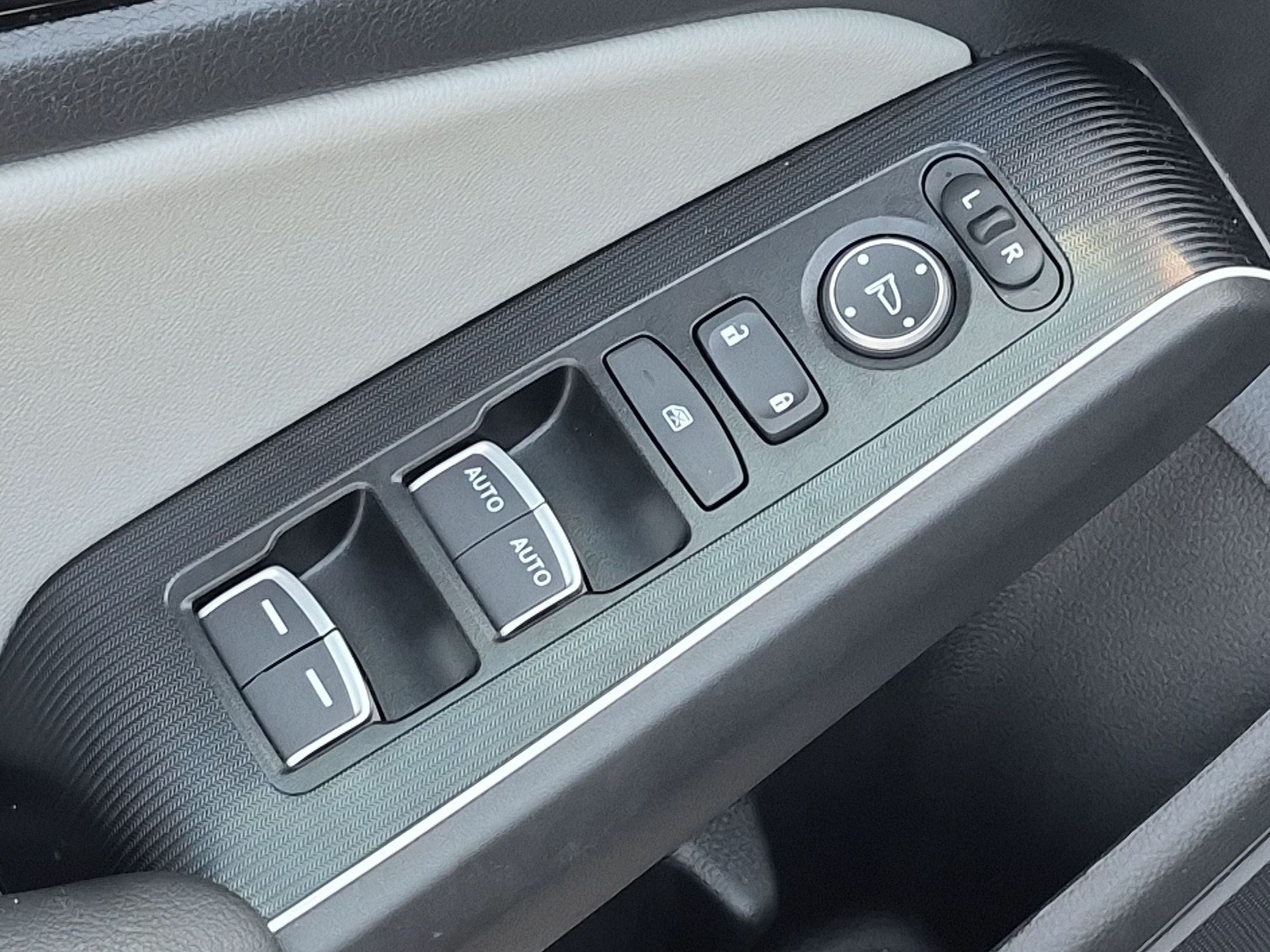 Used 2026 Honda Civic Sport Touring image 13