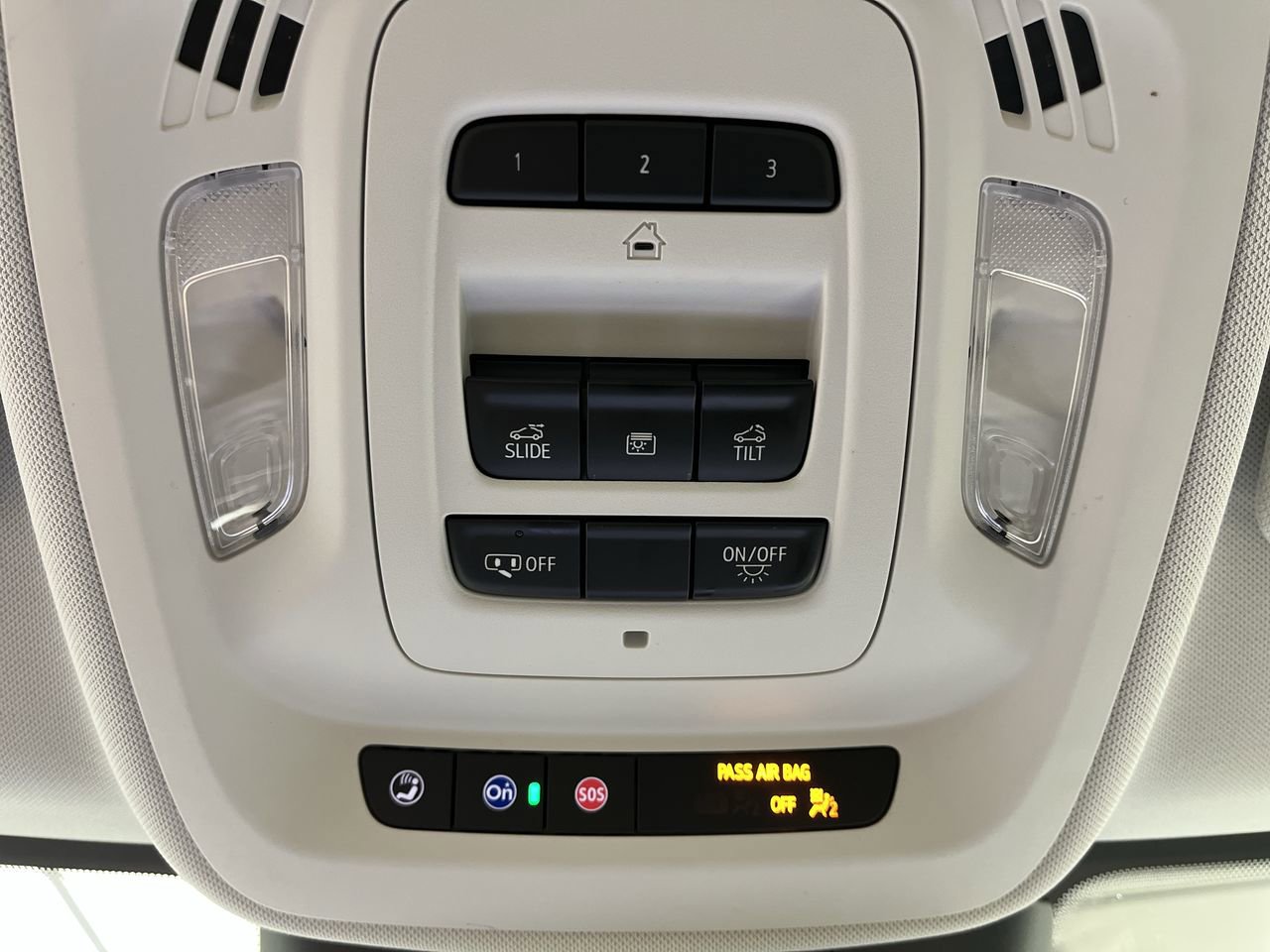 Certified 2024 Buick Envision Avenir image 29