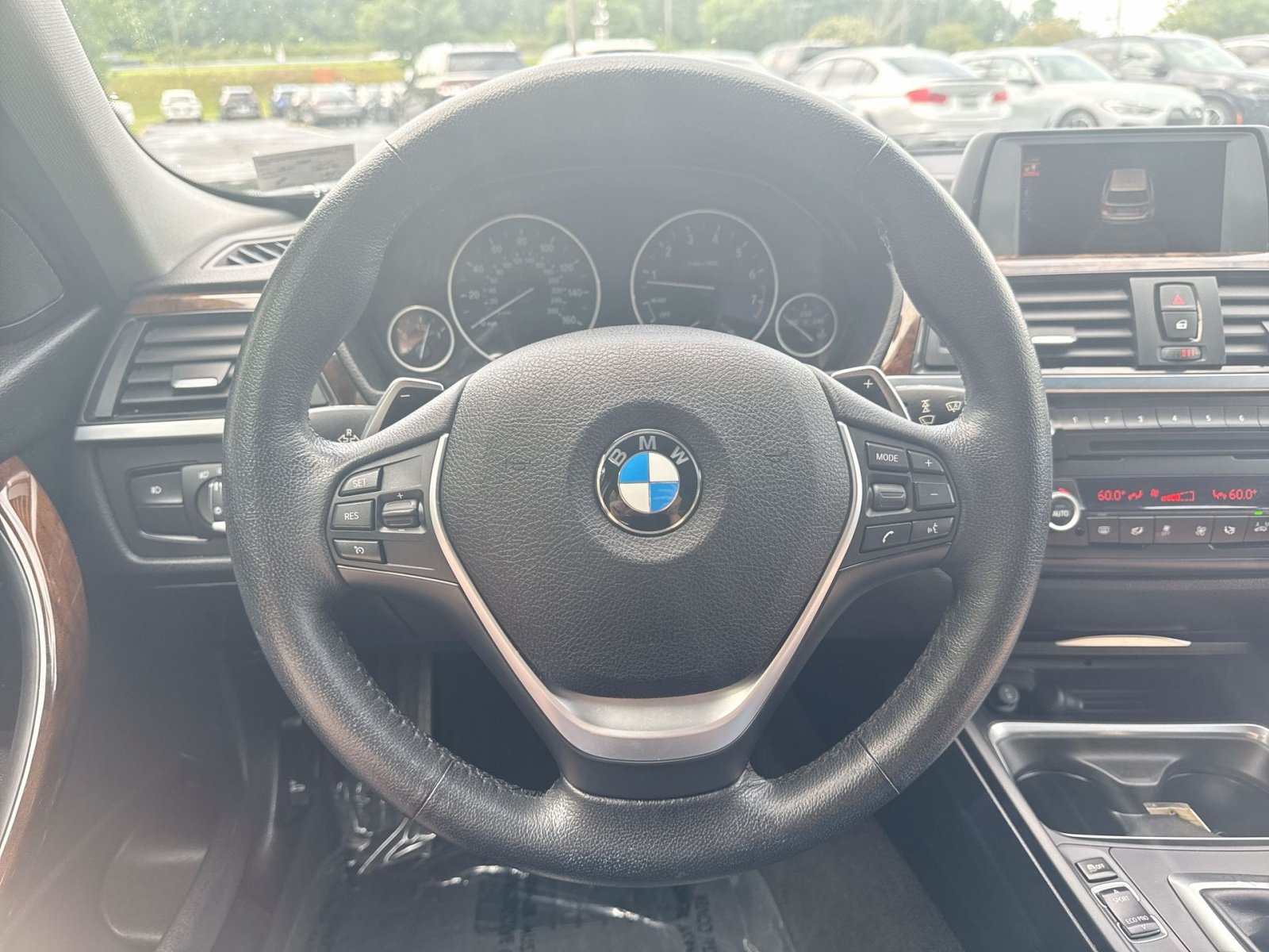 Used 2015 BMW 328i xDrive Wagon AWD/4WD image 23