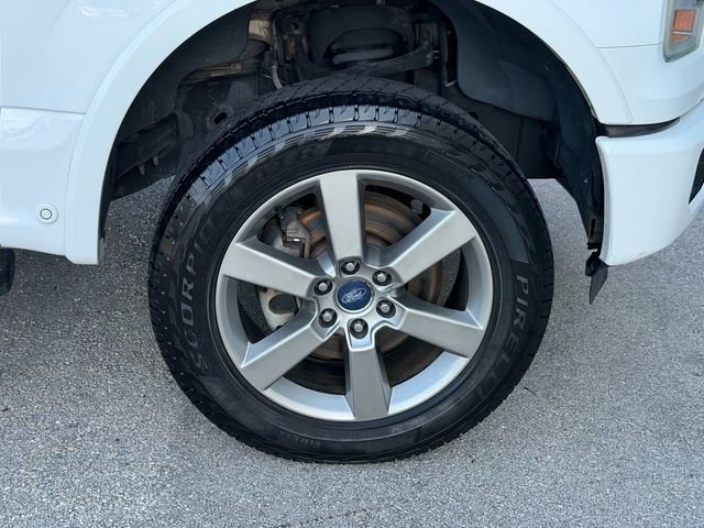 Used 2015 Ford F150 Lariat w/ Equipment Group 502A Luxury AWD/4WD image 9