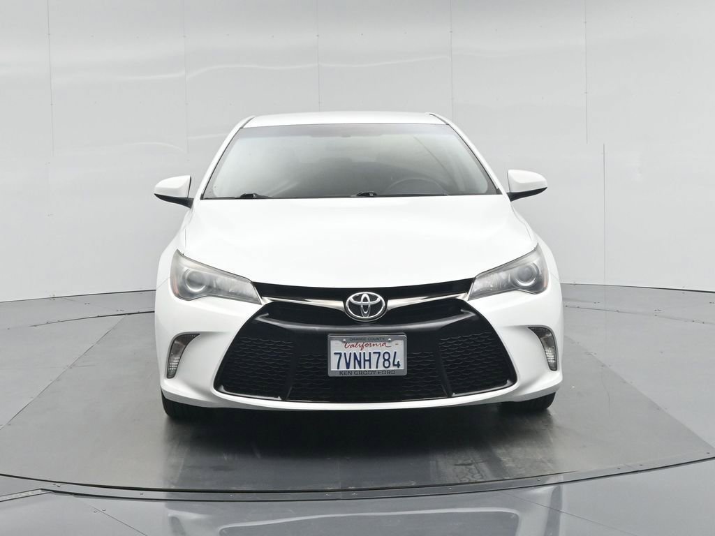 Used 2017 Toyota Camry SE image 8