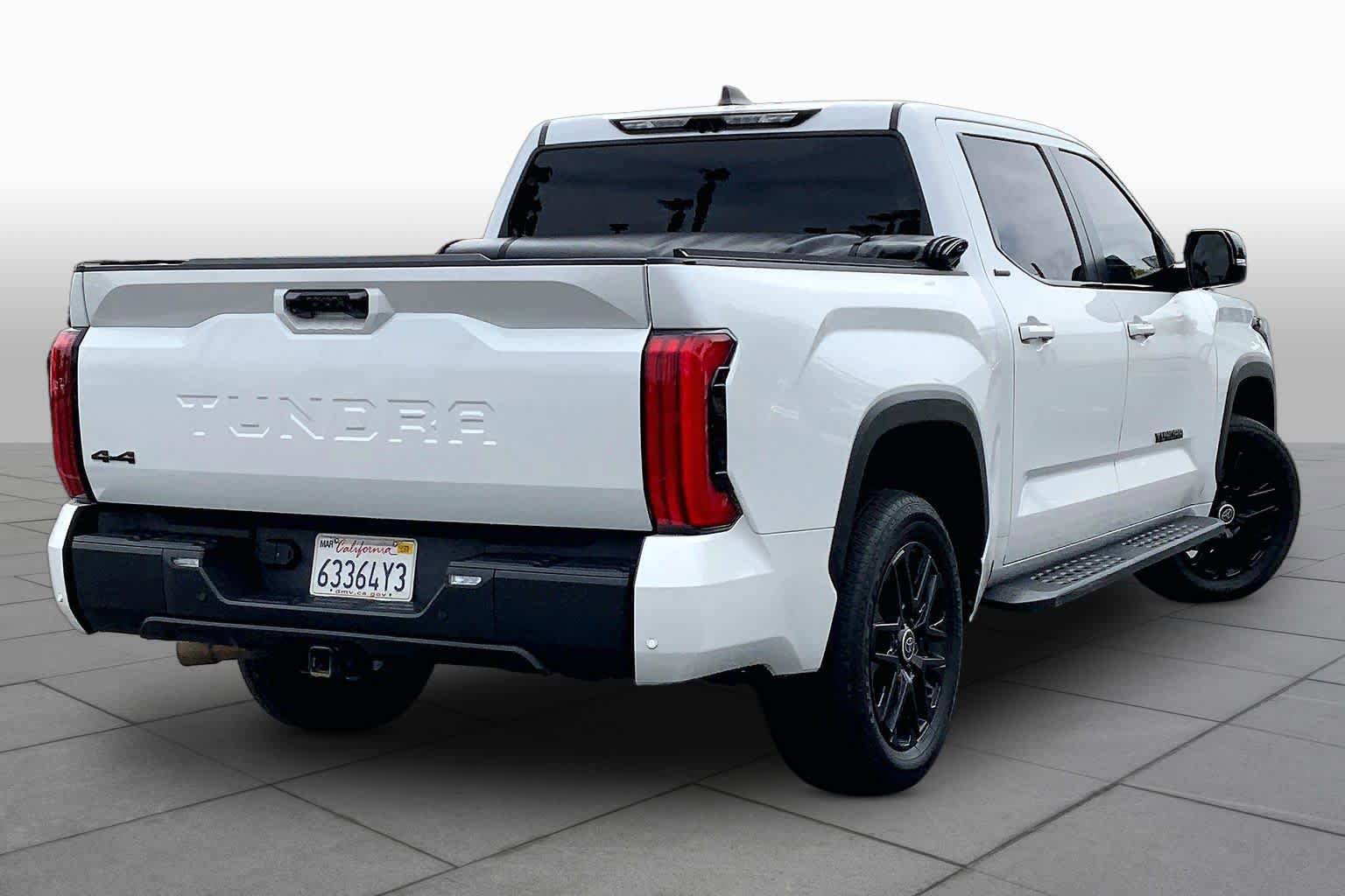 Used 2024 Toyota Tundra Limited AWD/4WD image 12