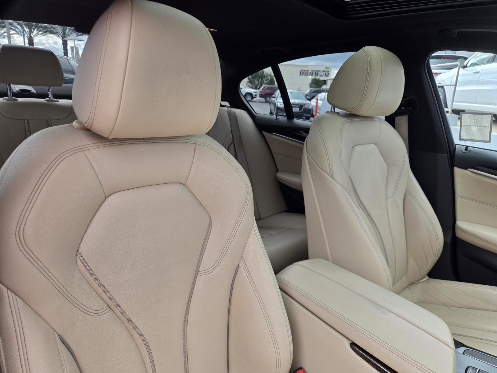 Used 2019 BMW 530i 530i Sedan RWD w/ M Sport Package image 31