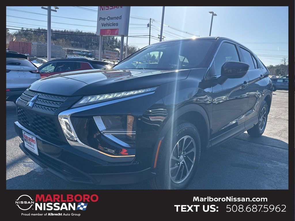 Used 2022 Mitsubishi Eclipse Cross ES image 3