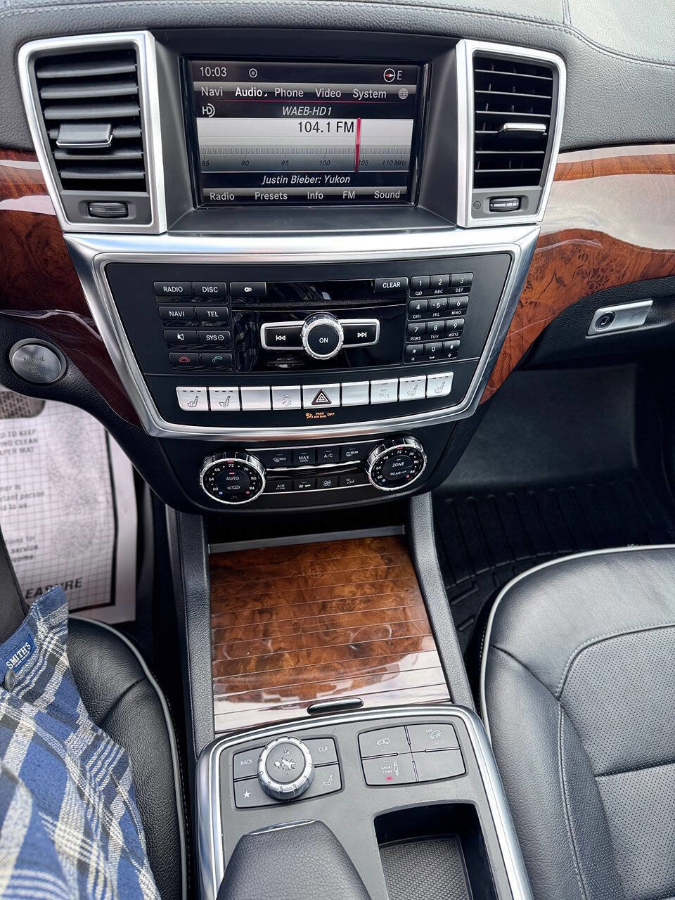 Used 2013 Mercedes-Benz GL 550 4MATIC image 12