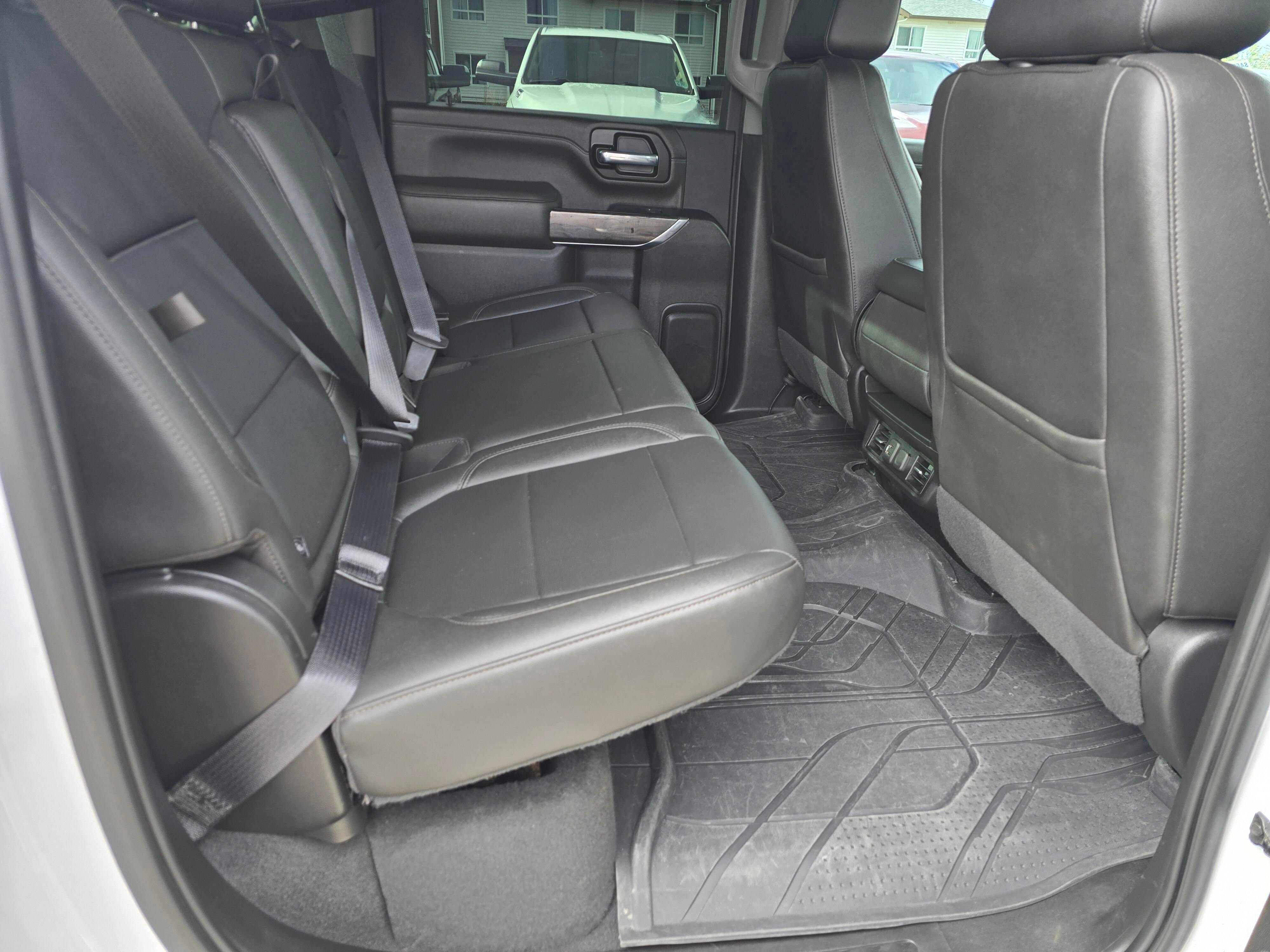 Used 2022 Chevrolet Silverado 3500 LTZ AWD/4WD image 33