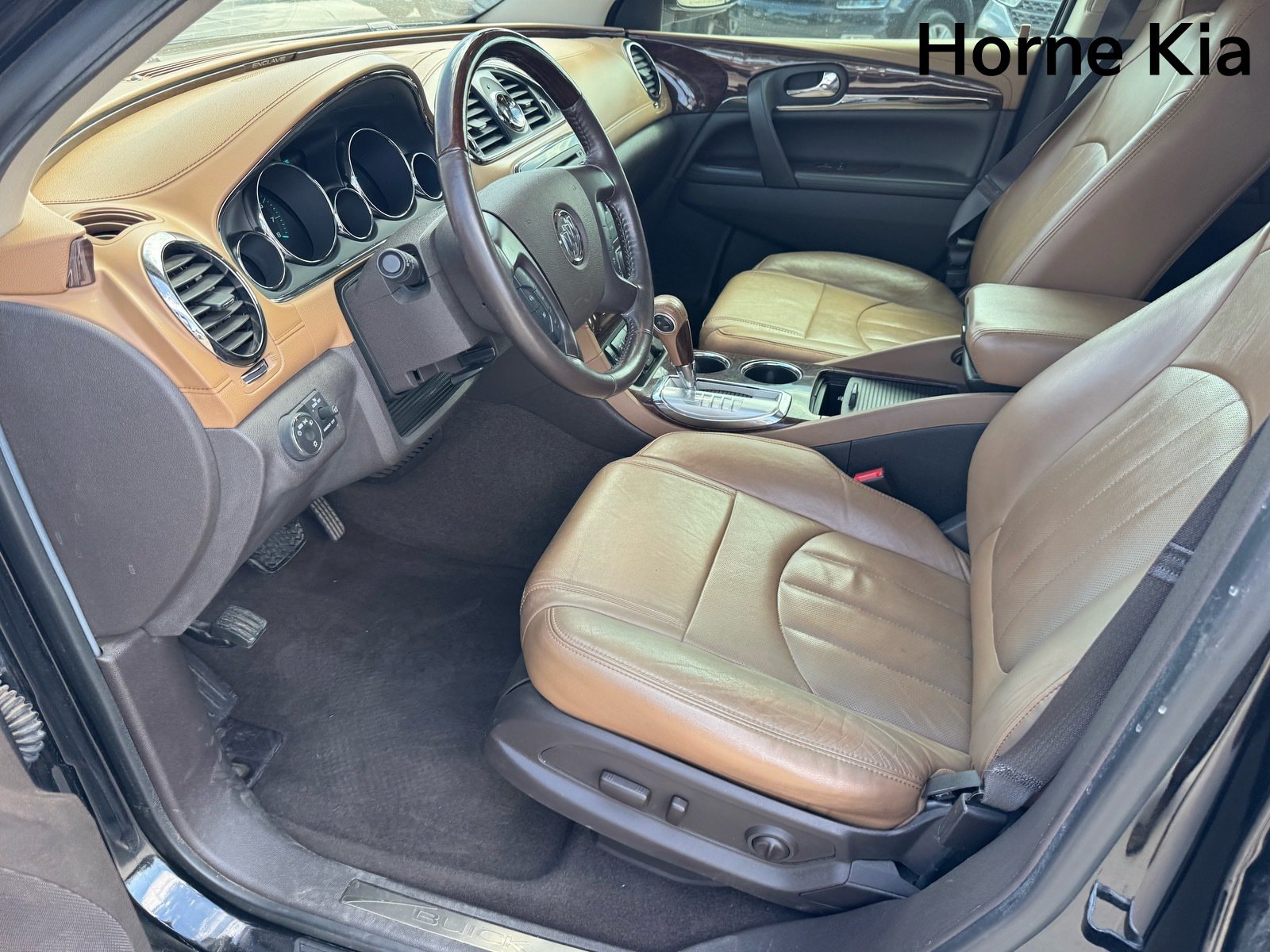 Used 2016 Buick Enclave Leather FWD image 9