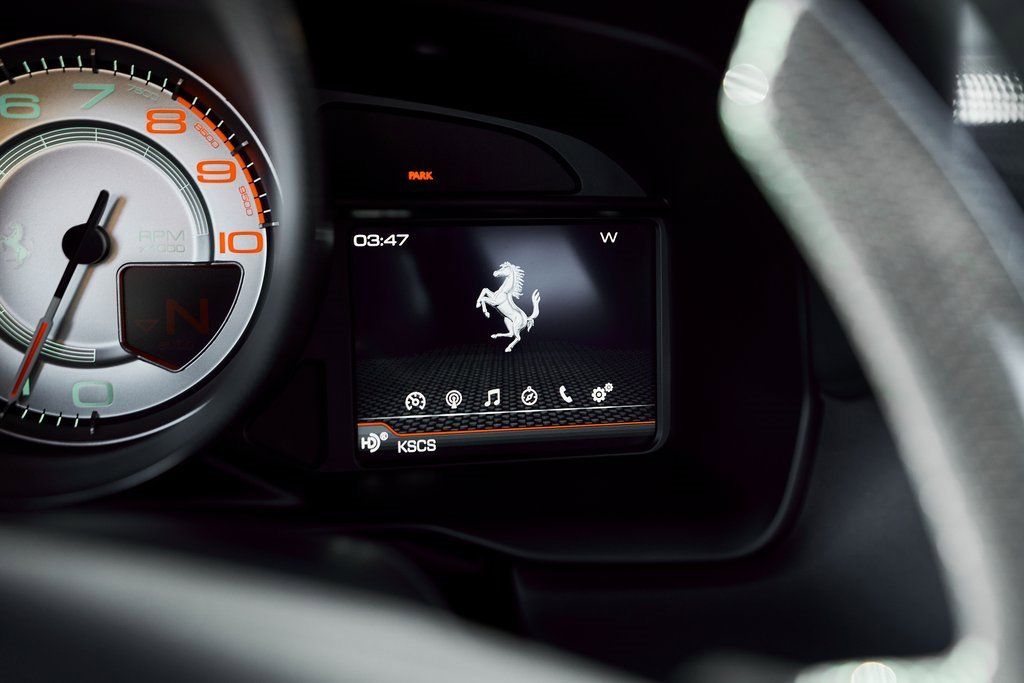 Used 2022 Ferrari F8 Tributo image 59