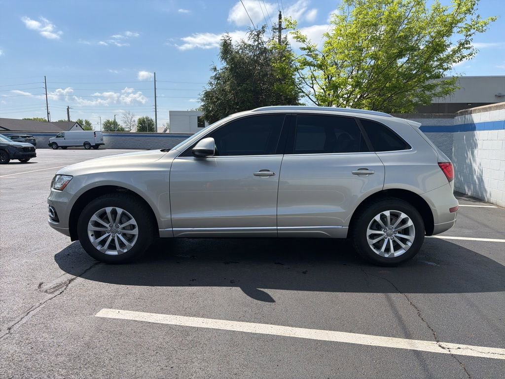 Used 2015 Audi Q5 2.0T Premium Plus AWD/4WD image 2
