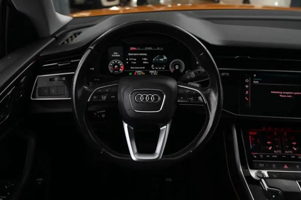Used 2021 Audi Q8 Premium Plus AWD/4WD image 28