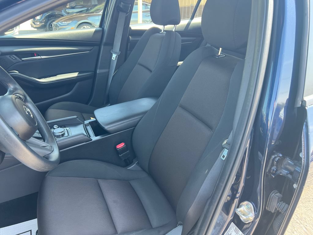 Used 2025 MAZDA MAZDA3 s FWD image 9