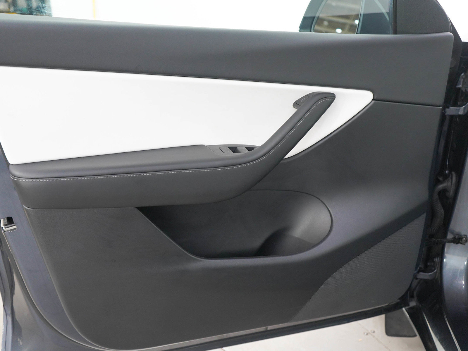 Used 2022 Tesla Model Y Performance AWD/4WD image 19