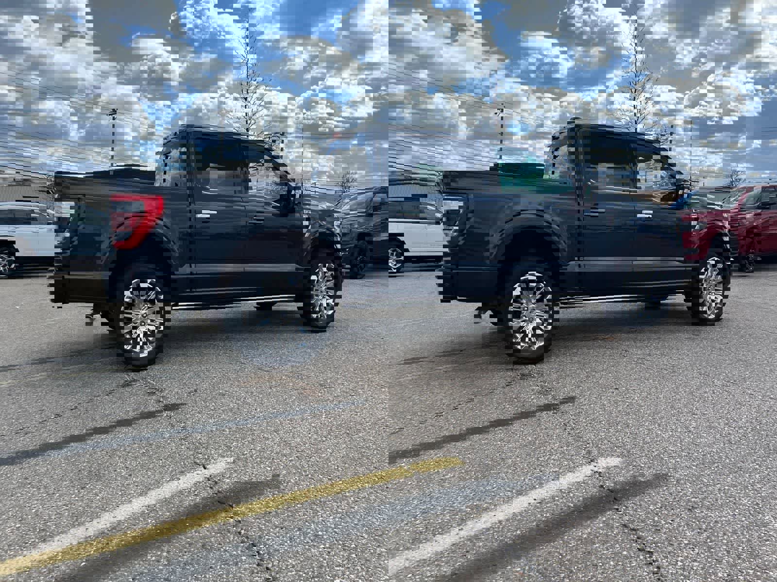 Used 2022 Ford F150 Limited image 17