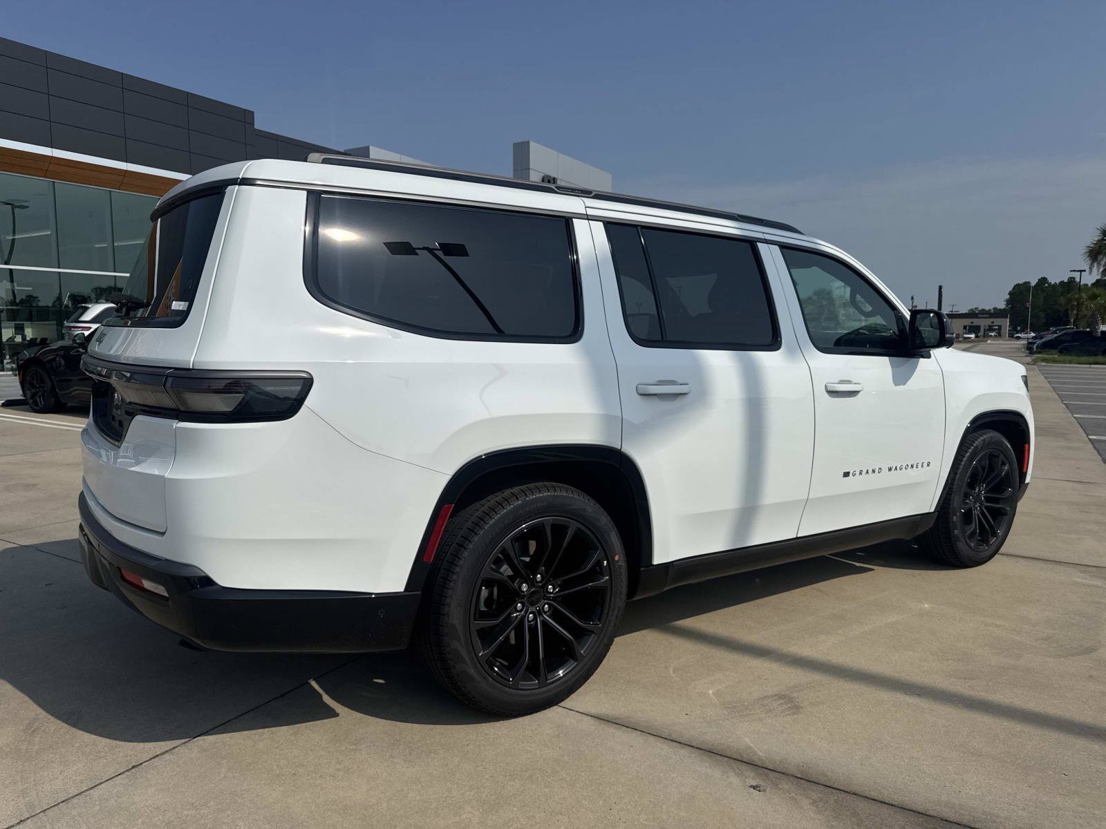 New 2026 Jeep Grand Wagoneer Summit AWD/4WD image 7