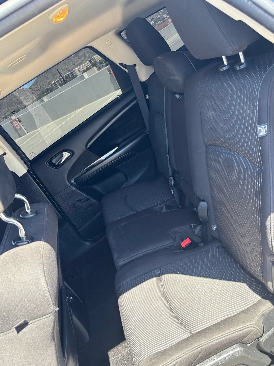 Used 2013 Dodge Journey SXT w/ Flexible Seating Group FWD image 16
