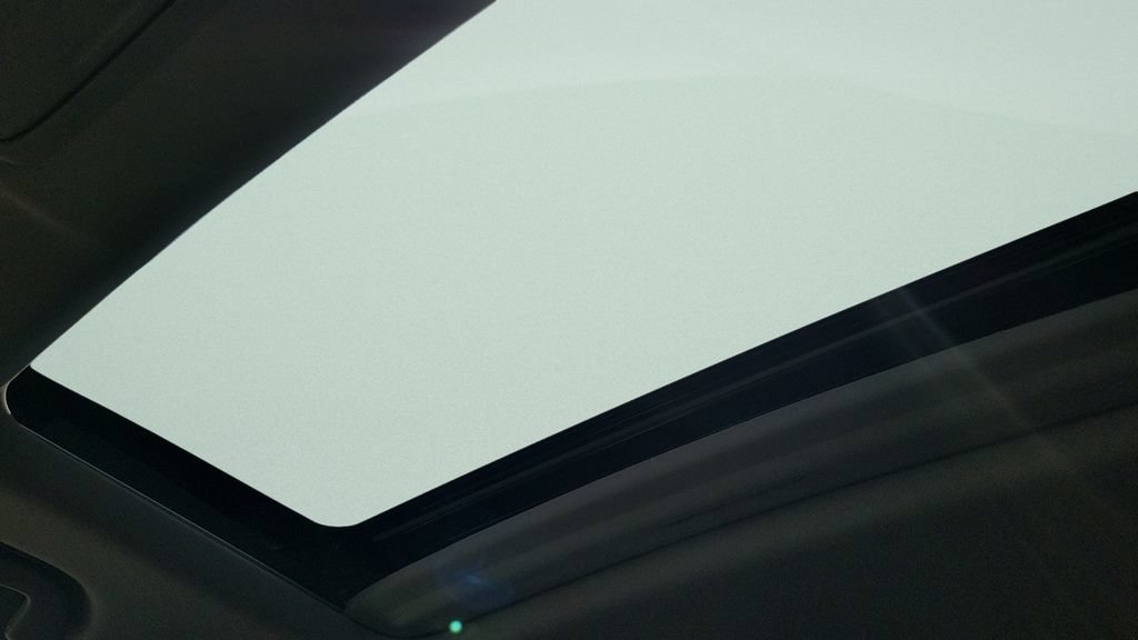 Used 2018 Honda CR-V EX-L image 17