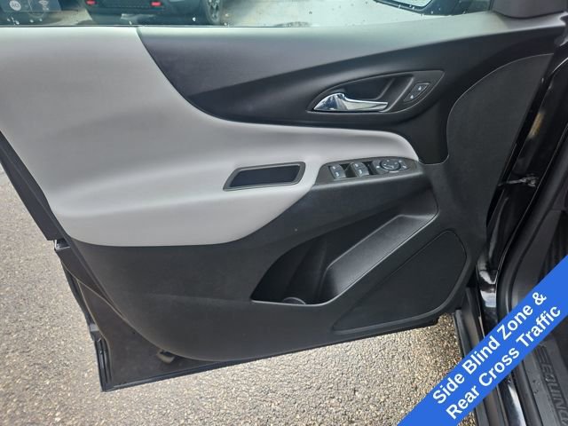 Used 2023 Chevrolet Equinox LS w/ LS Convenience Package image 11