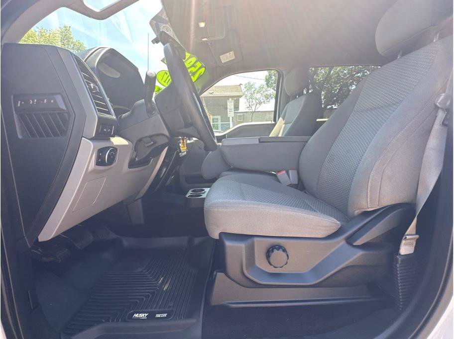 Used 2017 Ford F150 XLT AWD/4WD image 13