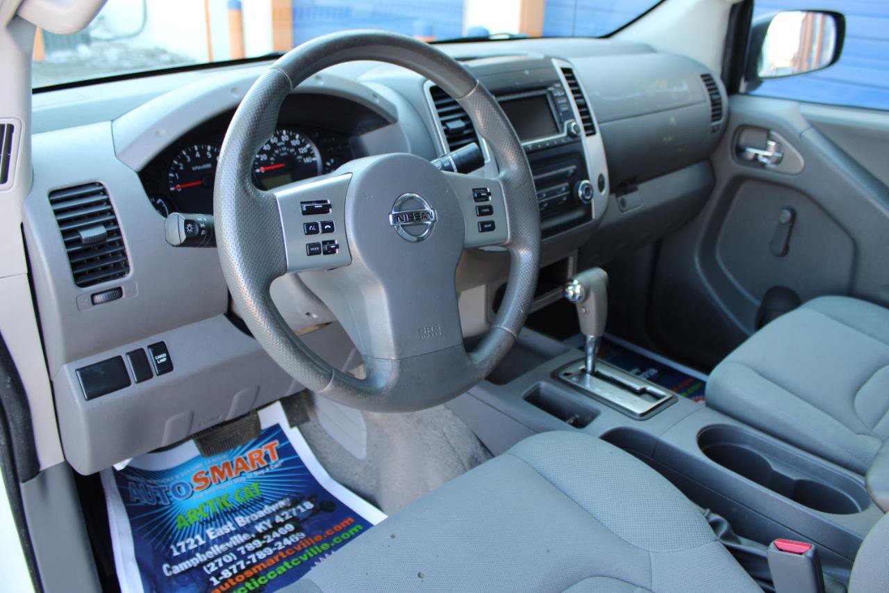 Used 2017 Nissan Frontier S image 12