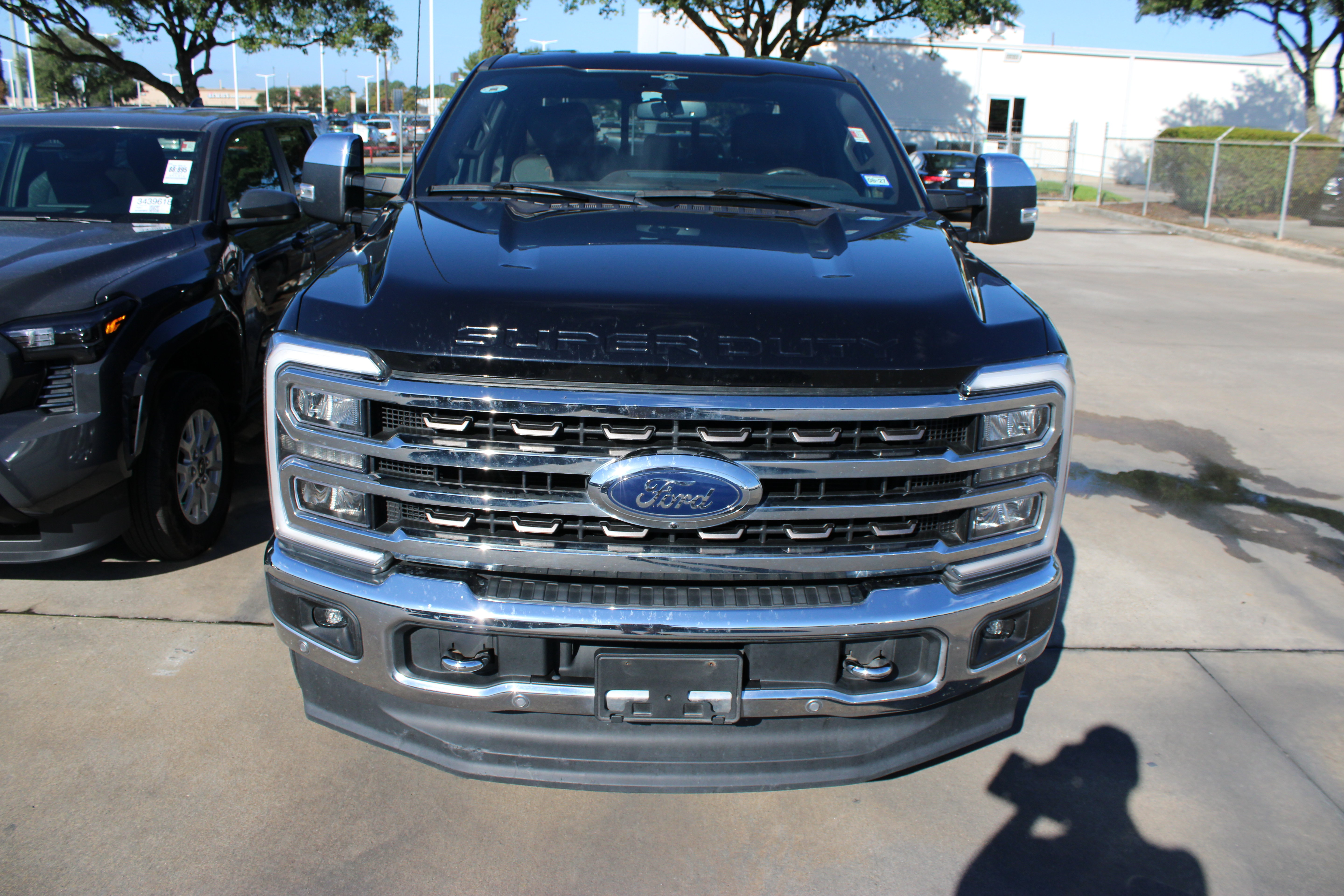 Used 2023 Ford F350 King Ranch w/ Chrome Package AWD/4WD image 4