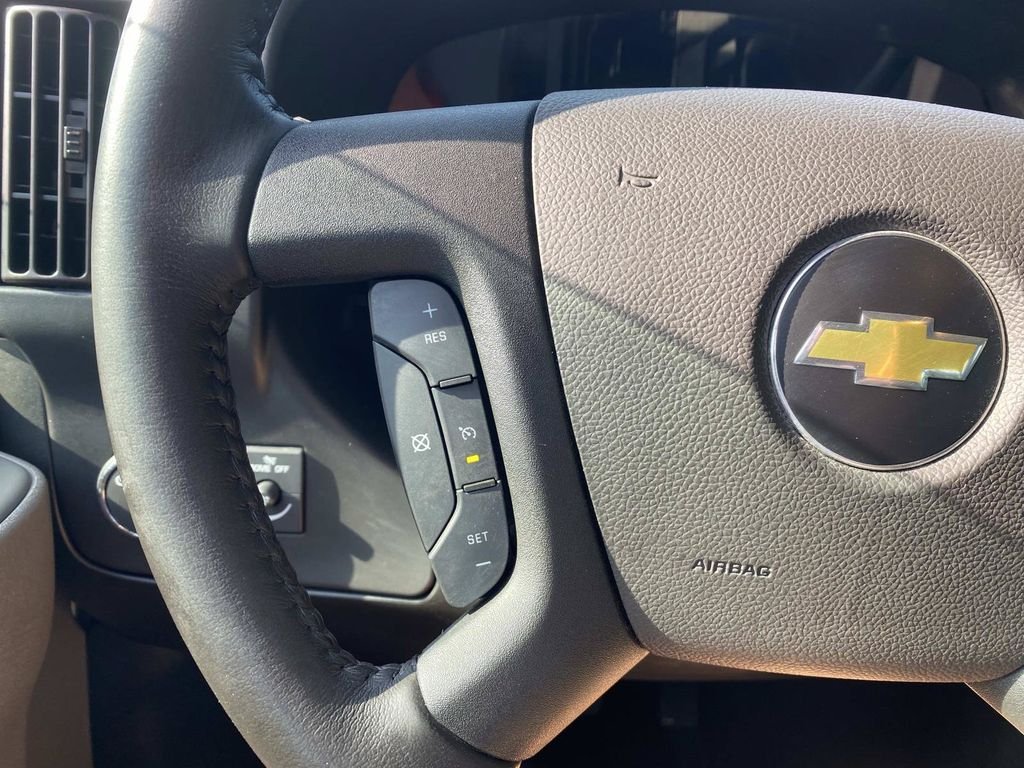 Used 2021 Chevrolet Express 2500 w/ Driver Convenience Package RWD image 31