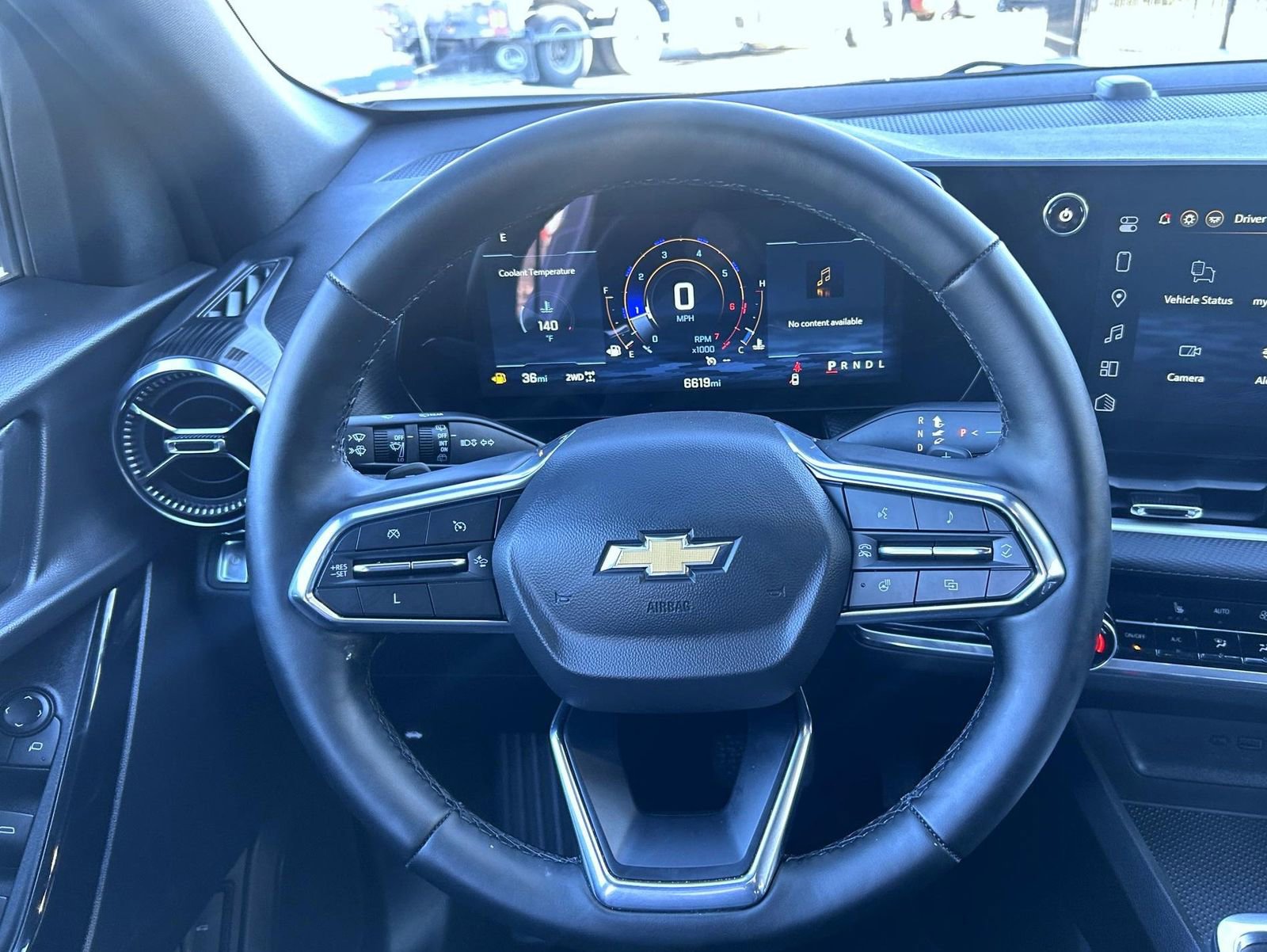 Certified 2025 Chevrolet Equinox LT w/ Convenience Package II image 11