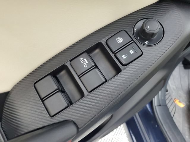 Used 2016 MAZDA MAZDA3 s Grand Touring FWD image 19