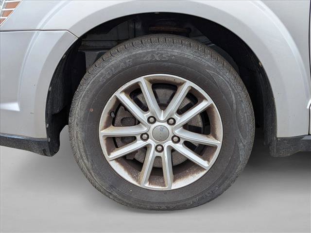 Used 2013 Dodge Journey SXT w/ Flexible Seating Group image 11