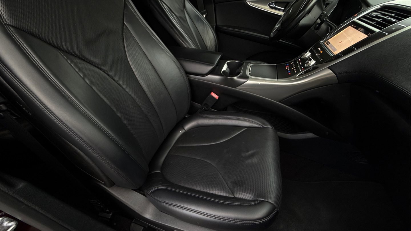 Used 2019 Lincoln Nautilus Reserve FWD image 15