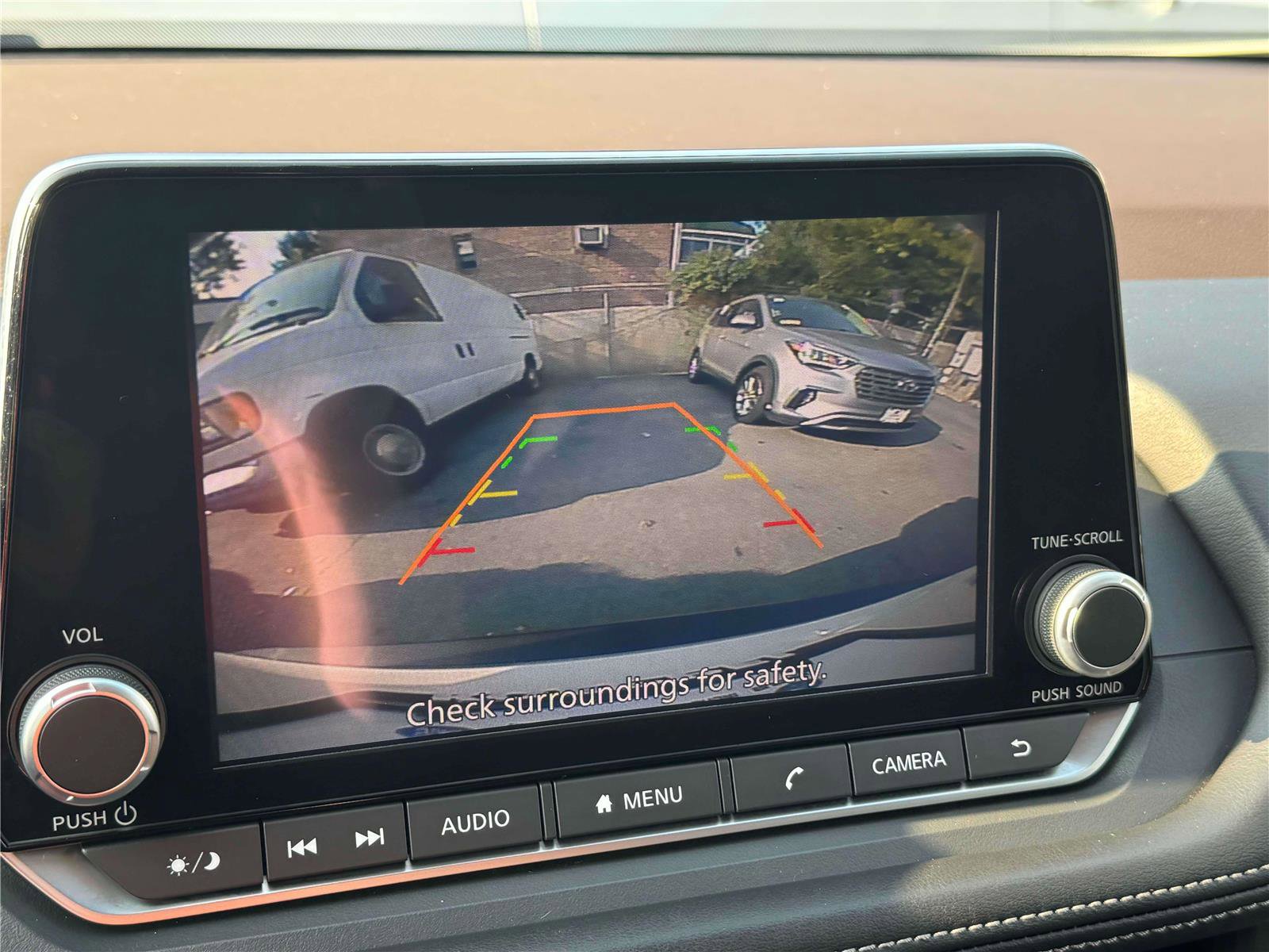 Used 2023 Nissan Rogue SV image 28