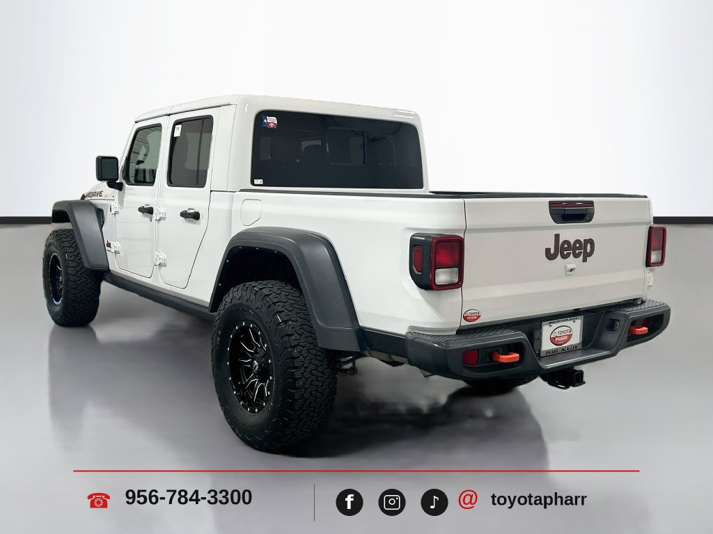 Used 2023 Jeep Gladiator Mojave w/ Trailer Tow Package AWD/4WD image 7