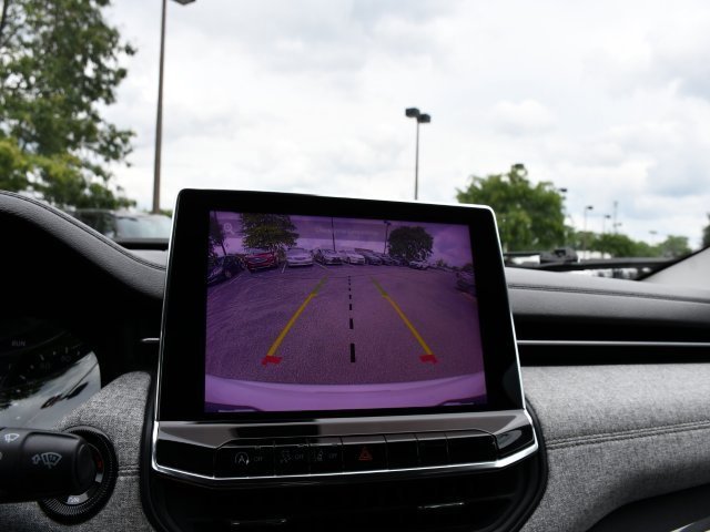 Used 2022 Jeep Compass Latitude image 17