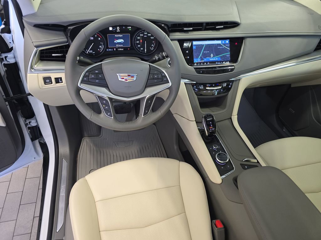 Used 2026 Cadillac XT5 Premium Luxury w/ Driver Assist Package FWD image 18