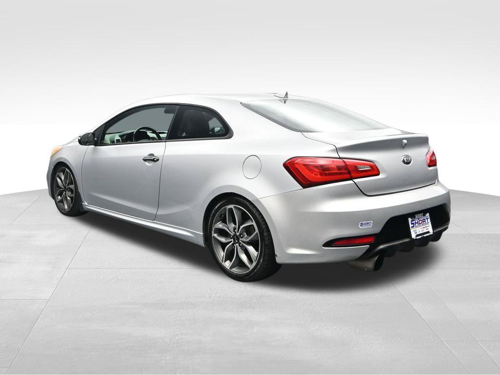 Used 2016 Kia Forte Koup SX FWD image 3
