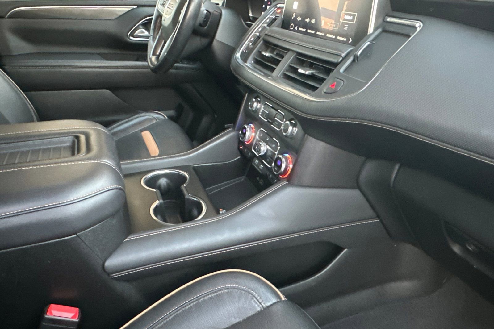 Certified 2022 GMC Yukon AT4 image 18