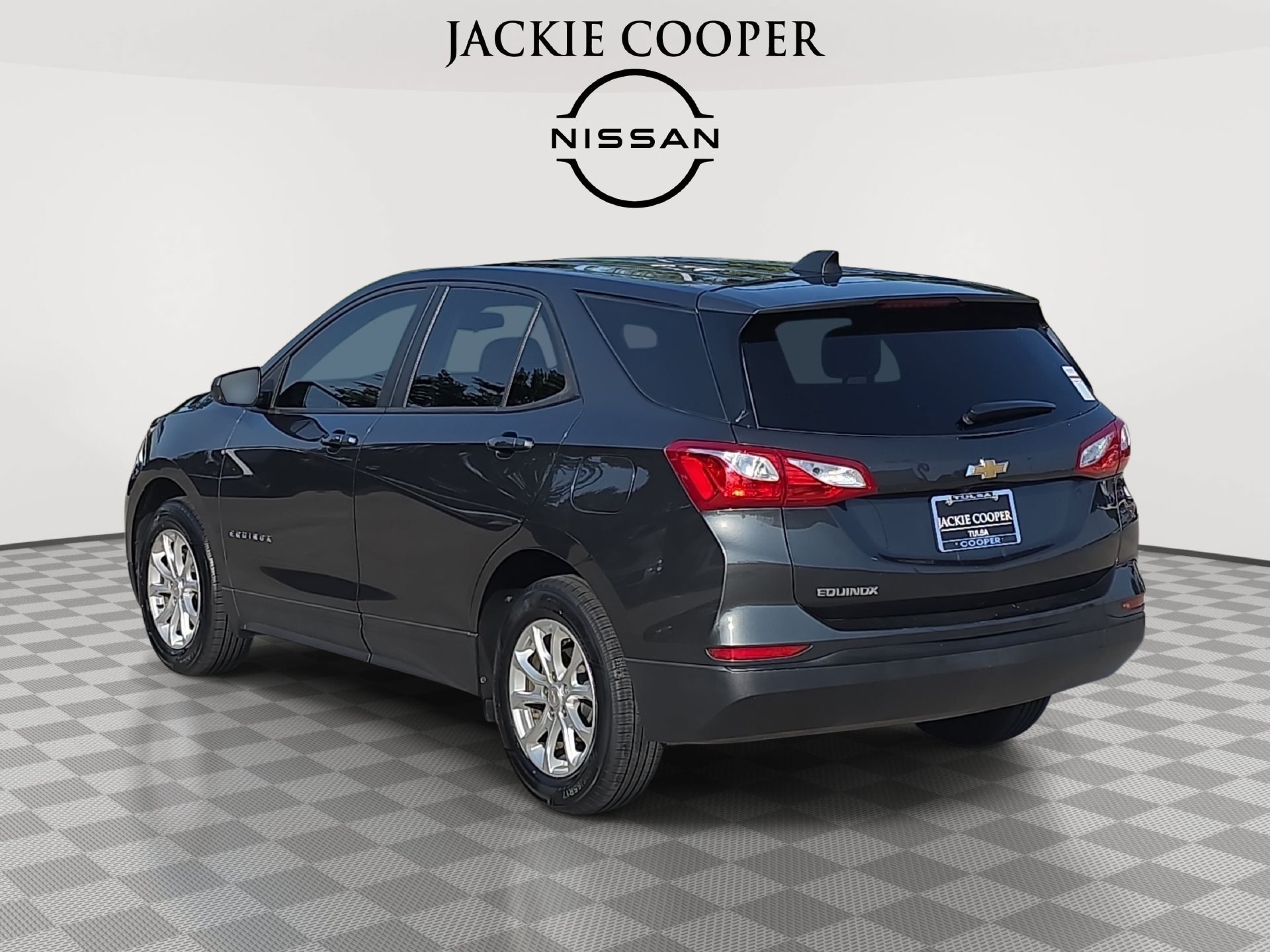 Used 2020 Chevrolet Equinox LS w/ LS Convenience Package FWD image 7