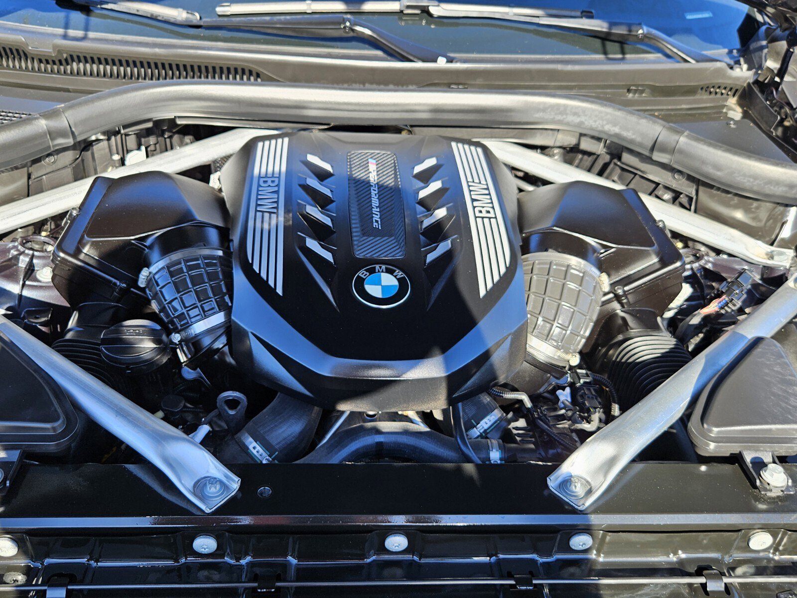 Certified 2022 BMW X5 M50i w/ Premium Package image 29
