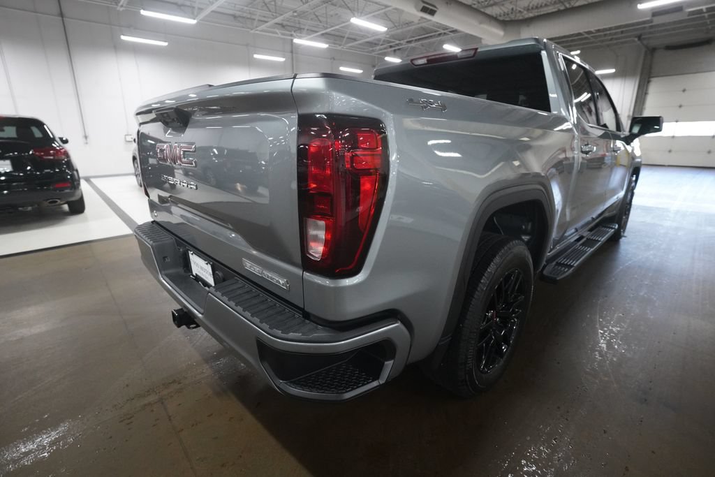 Used 2025 GMC Sierra 1500 Elevation AWD/4WD image 13