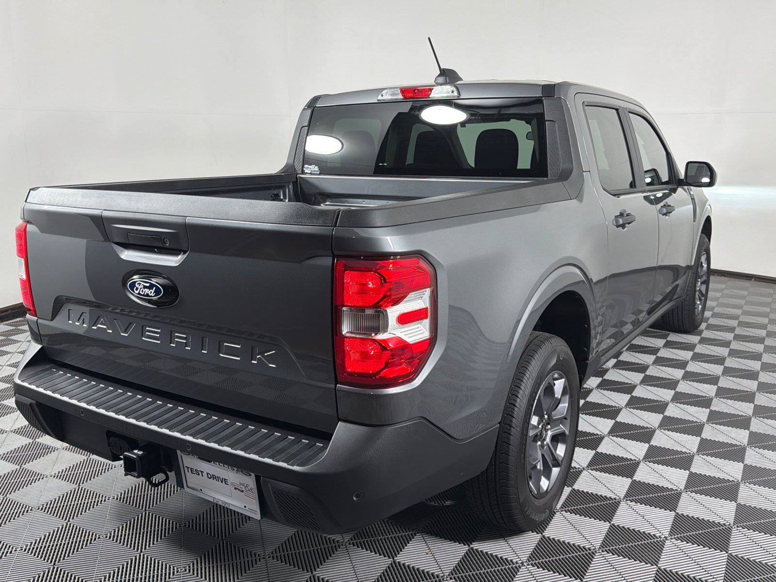 Used 2026 Ford Maverick XLT w/ XLT Luxury Package AWD/4WD image 7