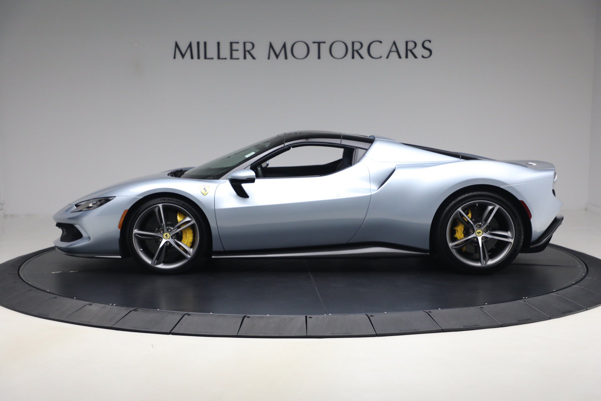 Certified 2026 Ferrari 296 GTS RWD image 25