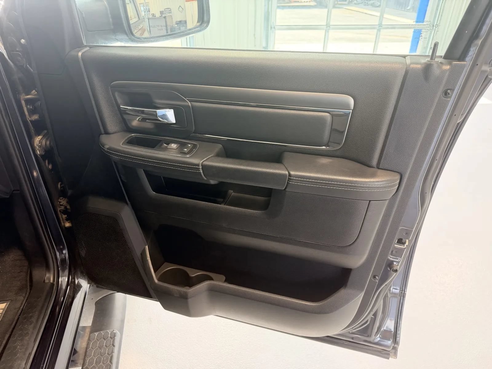 Used 2015 RAM 1500 Sport w/ Convenience Group AWD/4WD image 23