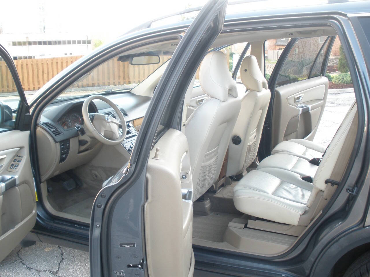 Used 2008 Volvo XC90 3.2 AWD/4WD image 25