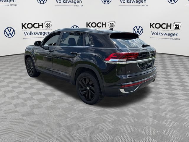 Used 2023 Volkswagen Atlas Cross Sport SE w/ Panoramic Sunroof Package AWD/4WD image 6