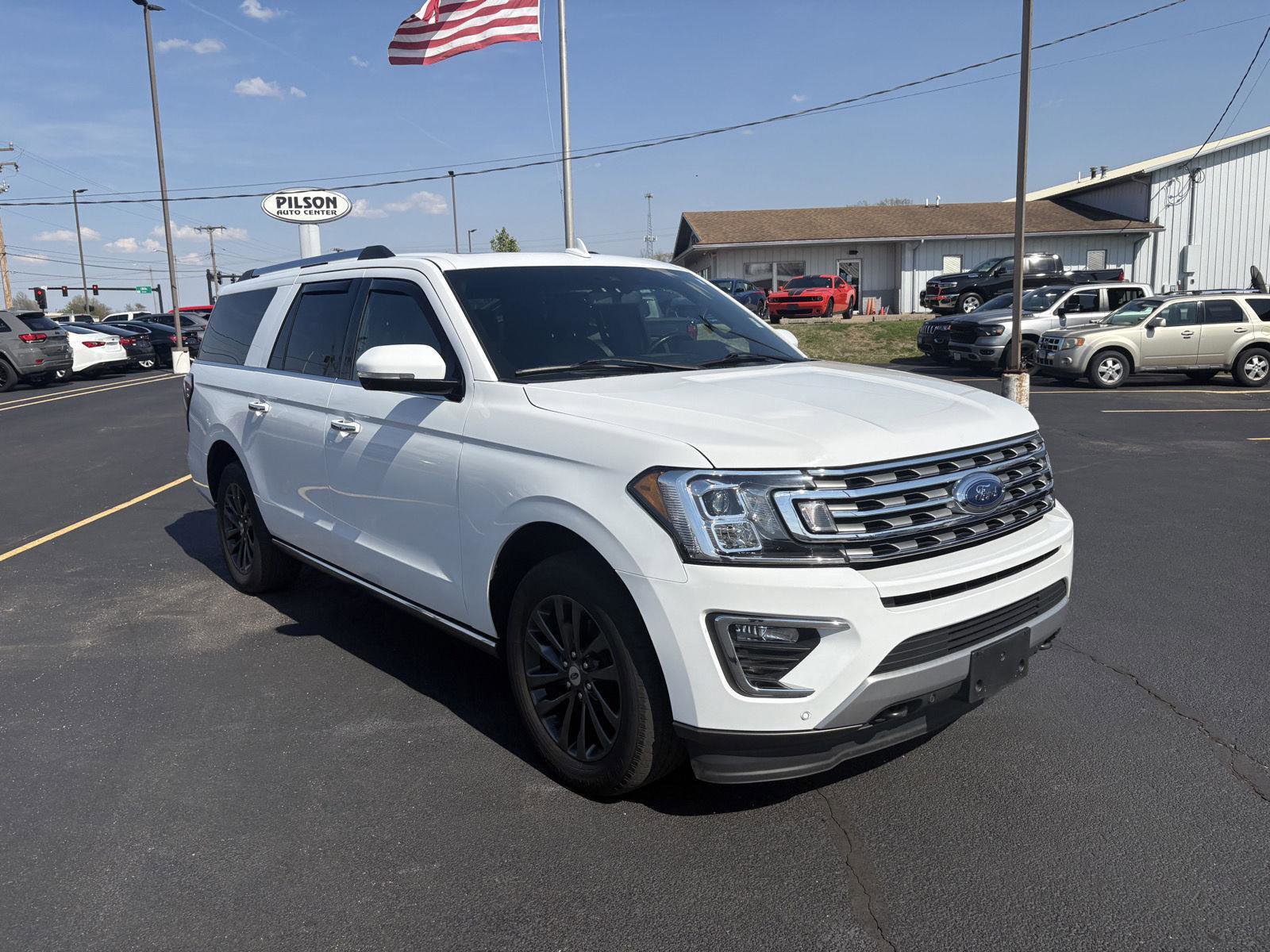Used 2021 Ford Expedition Max Limited image 2
