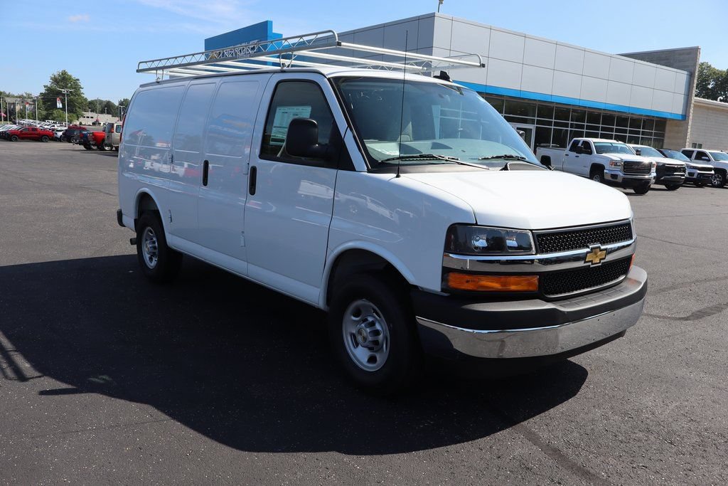 New 2025 Chevrolet Express 2500 w/ Driver Convenience Package RWD image 2