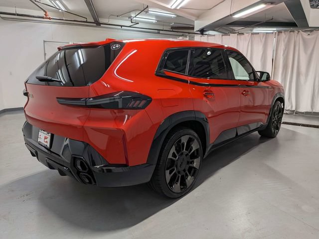 Used 2023 BMW XM AWD/4WD image 3