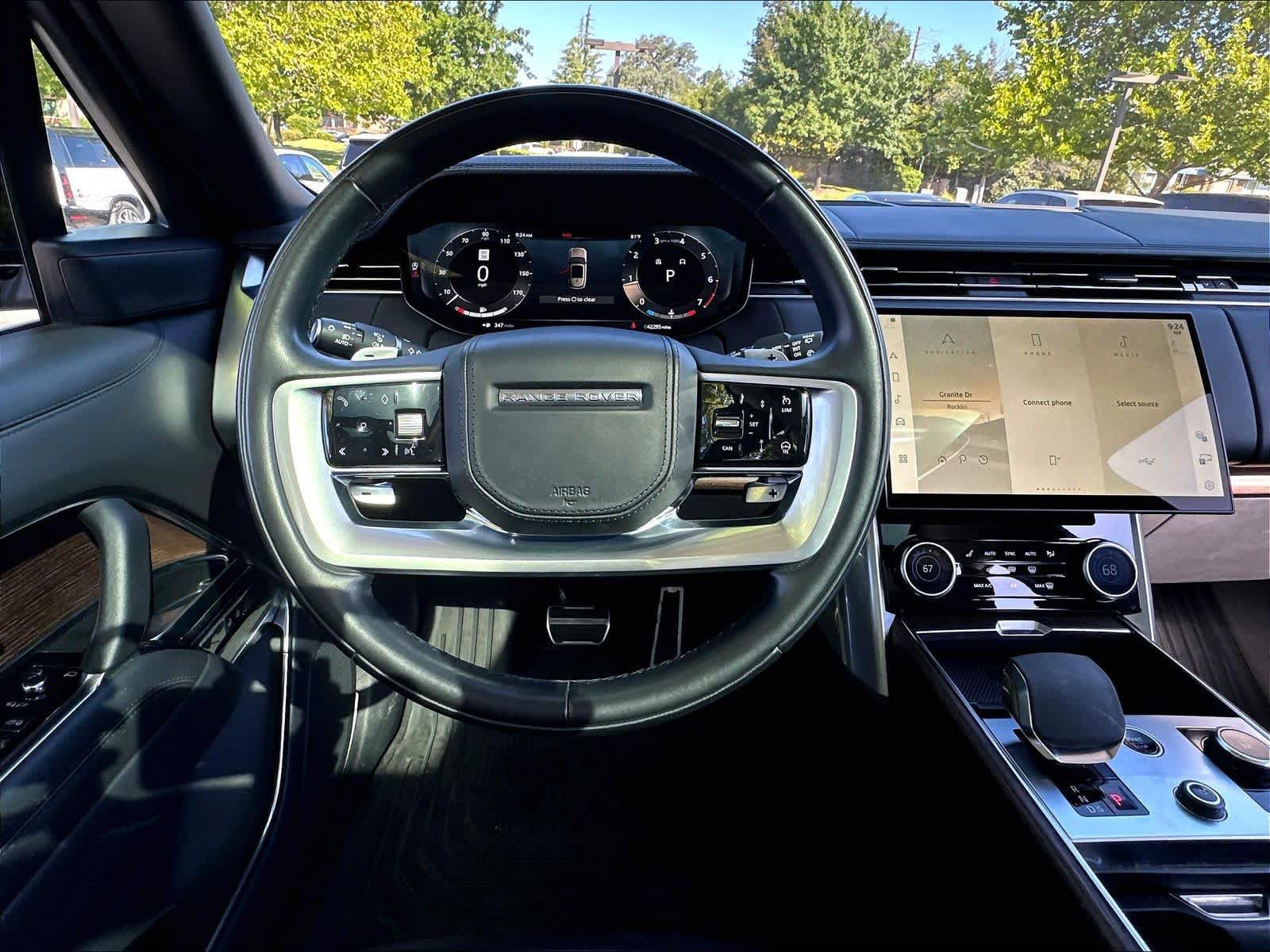 Used 2023 Land Rover Range Rover Autobiography AWD/4WD image 8