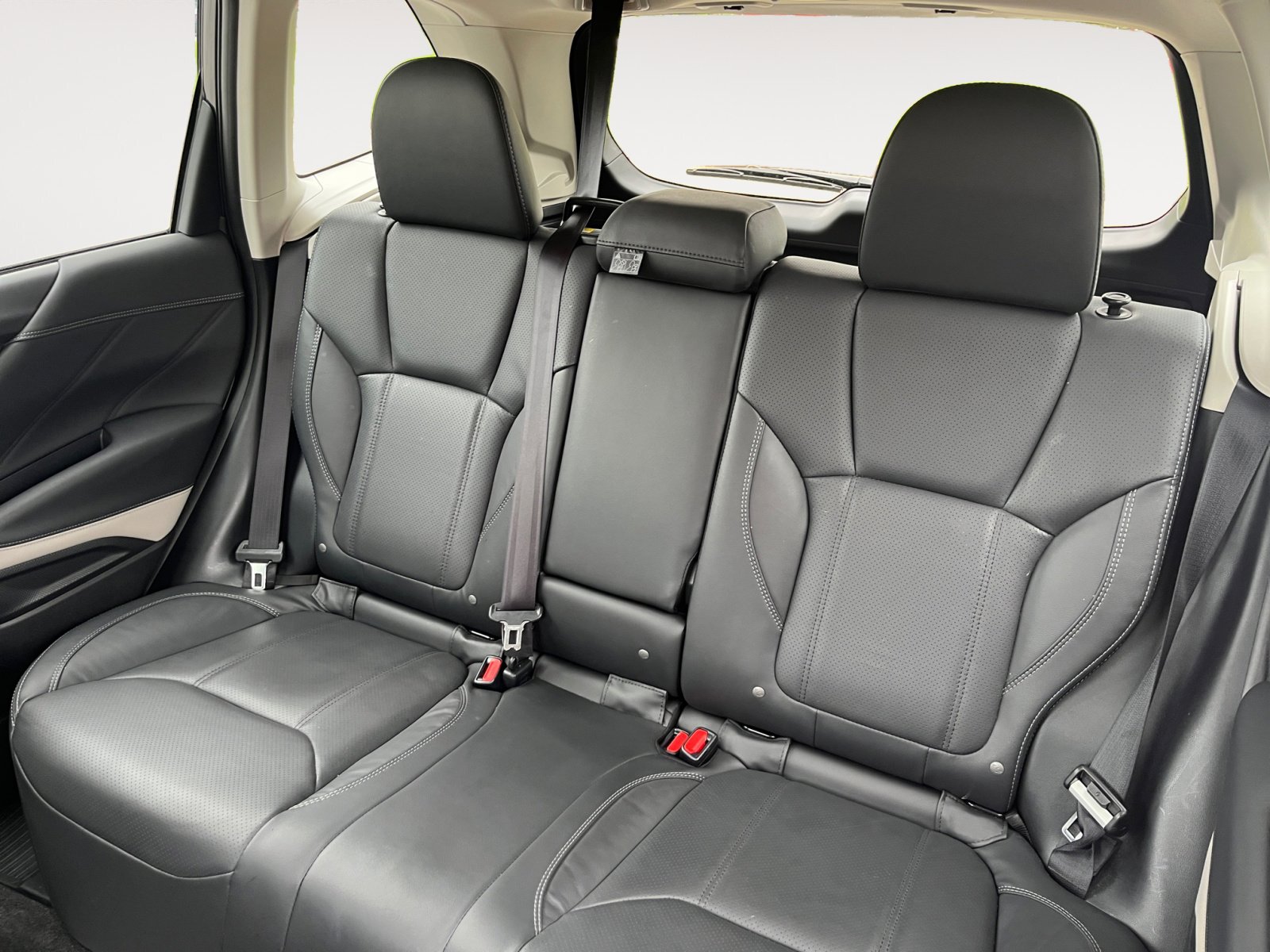 Used 2024 Subaru Forester Limited image 16